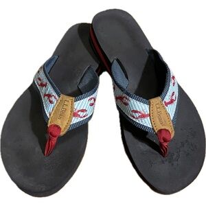 L.L. Bean women’s lobster / crawfish flip flops size 8 (no tag)